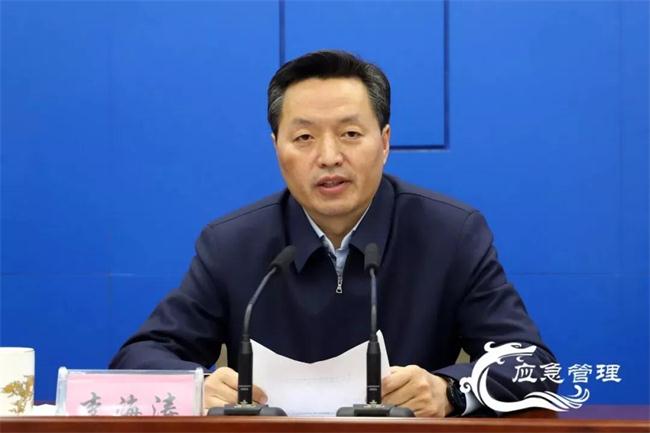 李海涛出席全省春季森林草原防灭火工作电视电话会议并讲话