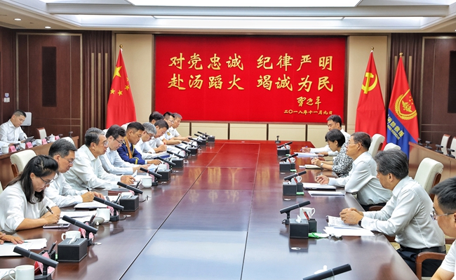 郭文奇到应急管理部调研机关党建工作