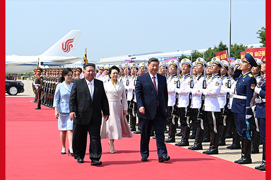 习近平出席金正恩举行的欢送仪式